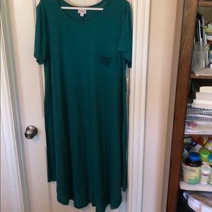 Lula Roe Carly 2XL new with tags Solid!